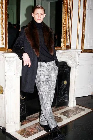 Look 10